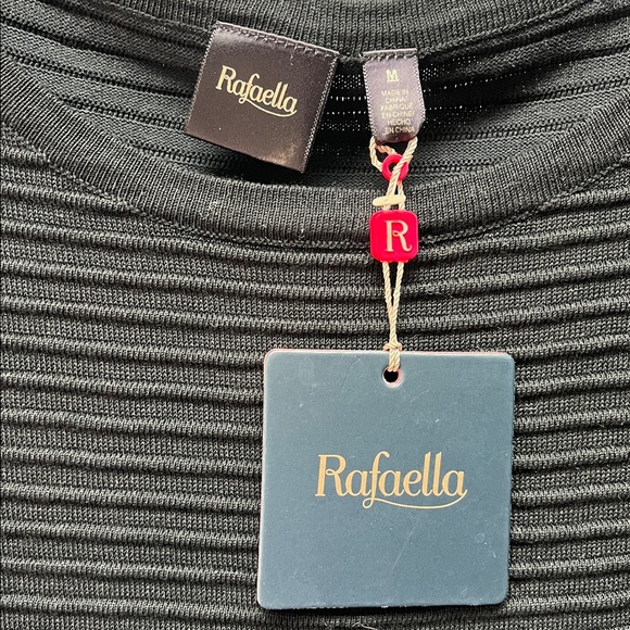 NWT Rafaella Top - Picture 2 of 6